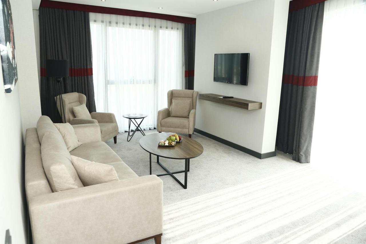 Noax Hotel Мерсин Экстерьер фото